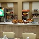 Ξενοδοχείο L'aragon A 50m De La Cite De 3*