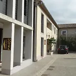 L'aragon A 50m De La Cite De Καρκασόν