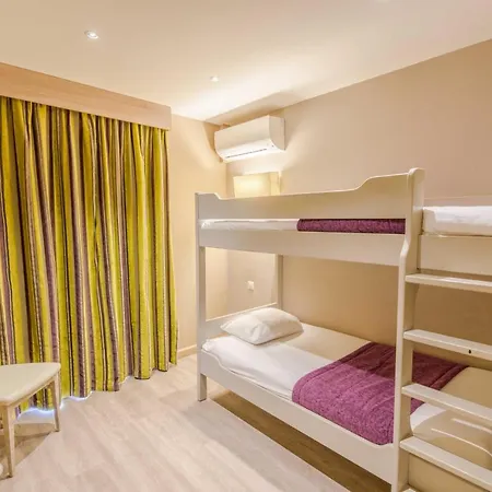 Otel L'aragon A 50m De La Cite De