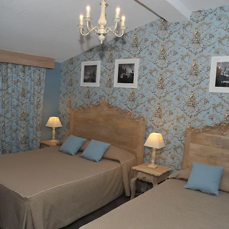 Hotel L'aragon A 50m De La Cite De Carcassonne