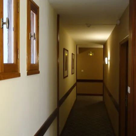 L'aragon 3* Carcassonne