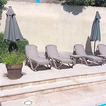 L'aragon Hotel 3*